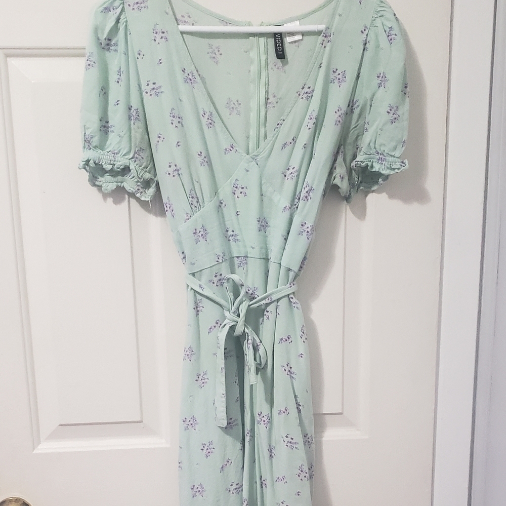 H&M divided mint patterned dress
